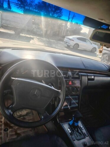 Mercedes E 230 1996, 485,000 km - 2.3 l - Bakı