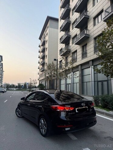 Hyundai Elantra 2016, 70,000 km - 2.0 л - Bakı