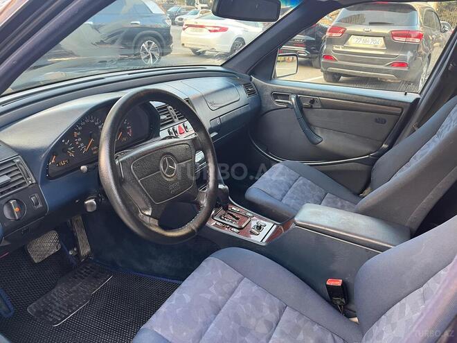 Mercedes C 200 2000, 314,000 km - 2.0 l - Bakı