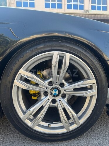 BMW 523 1997, 326,000 km - 2.5 l - Sumqayıt