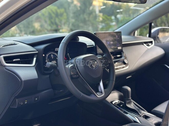 Toyota Corolla-12