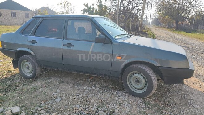 LADA (VAZ) 21099 2001, 222,200 km - 1.5 l - Samux