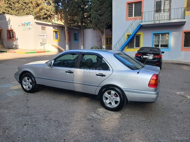 Mercedes C 180 1995, 470,945 km - 1.8 л - Bakı