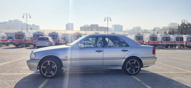 Mercedes C 240 1998, 302,000 km - 2.4 л - Bakı