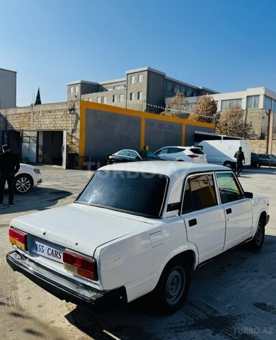LADA (VAZ) 2107-4