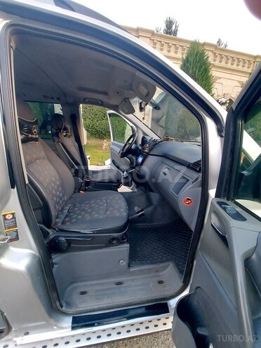 Mercedes Vito 111 CDI-11