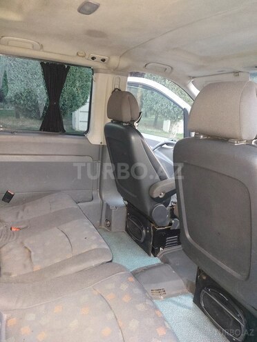 Mercedes Vito 111 CDI-14