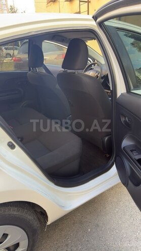 Toyota Aqua 2019, 120,506 km - 1.5 l - Bakı