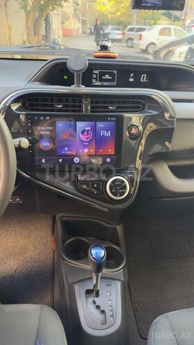 Toyota Aqua 2019, 120,506 km - 1.5 l - Bakı