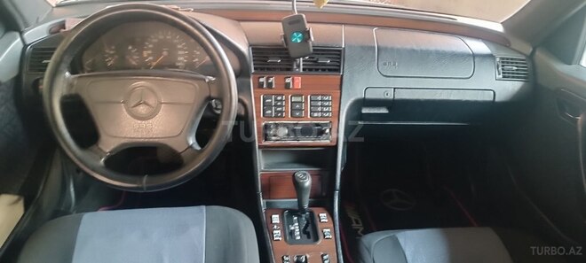 Mercedes C 220 1995, 349,660 km - 2.2 l - Bakı