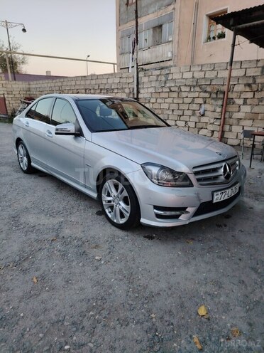 Mercedes C 200 2012, 159,300 km - 1.8 l - Yevlax