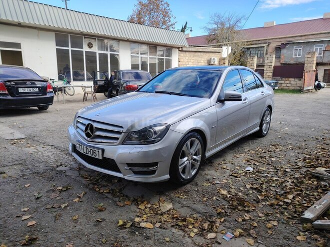 Mercedes C 200 2012, 159,300 km - 1.8 l - Yevlax