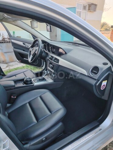 Mercedes C 200 2012, 159,300 km - 1.8 l - Yevlax