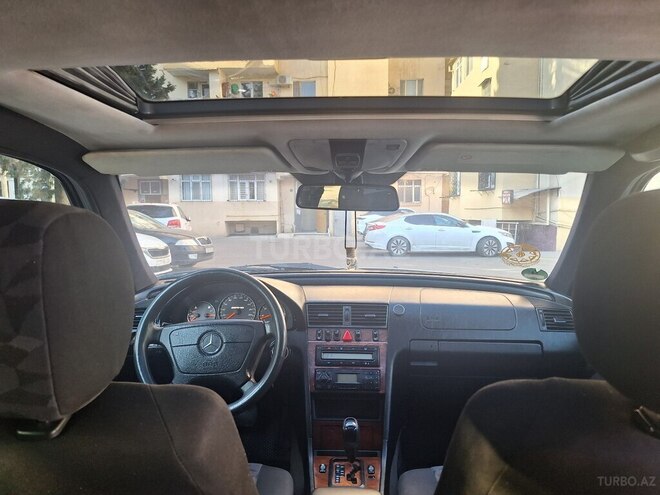 Mercedes C 220 1999, 365,000 km - 2.2 л - Bakı