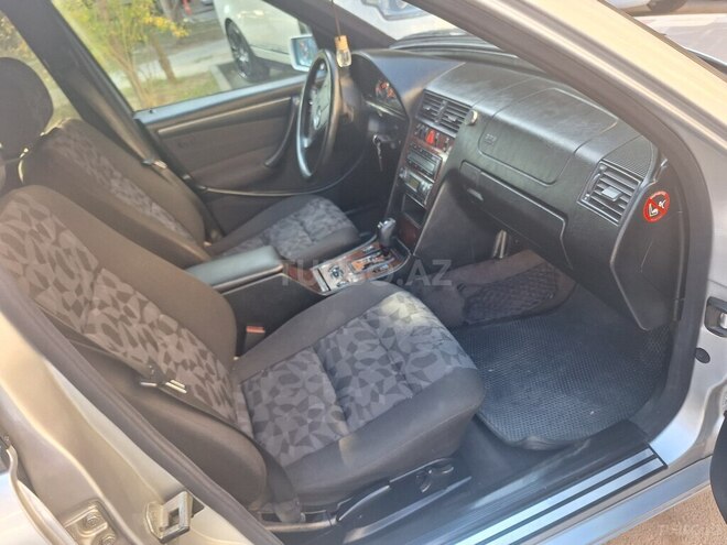 Mercedes C 220 1999, 365,000 km - 2.2 л - Bakı