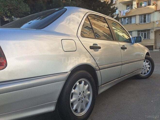 Mercedes C 220 1999, 365,000 km - 2.2 л - Bakı