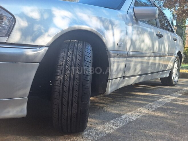 Mercedes C 220 1999, 365,000 km - 2.2 л - Bakı