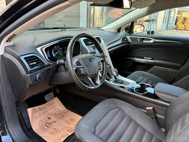 Ford Fusion (North America) 2015, 104,000 km - 2.0 л - Bakı