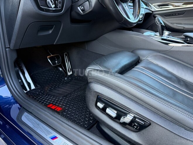 BMW 530-12