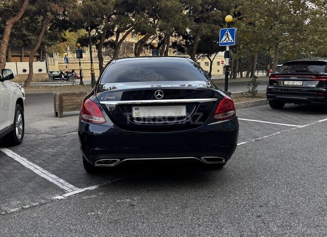 Mercedes C 250 2015, 140,000 km - 2.0 л - Bakı