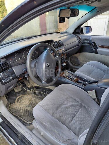 Opel Omega 1999, 251,114 km - 2.5 l - Masallı