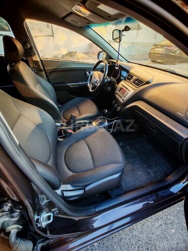 Kia Rio 2015, 158,000 km - 1.4 l - Bakı