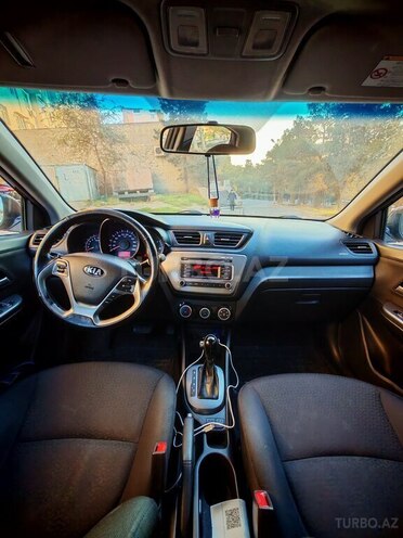 Kia Rio 2015, 158,000 km - 1.4 l - Bakı