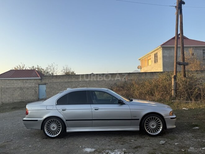 BMW 528 1998, 475,785 km - 2.8 l - İsmayıllı