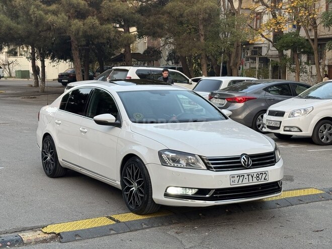 Volkswagen Passat 2012, 188,000 km - 1.8 л - Bakı