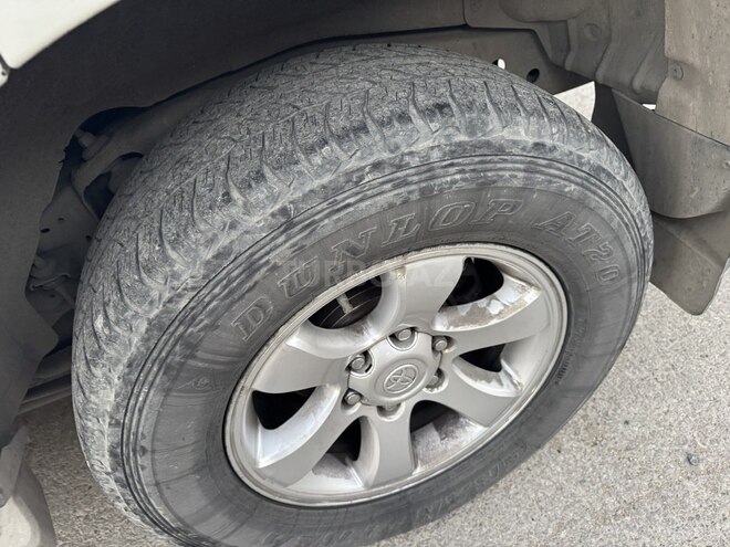 Toyota Land Cruiser Prado 2005, 230,000 km - 2.7 l - Bakı