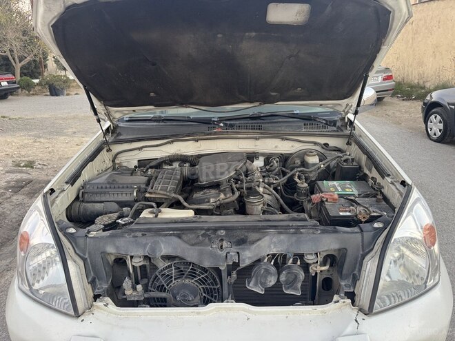 Toyota Land Cruiser Prado 2005, 230,000 km - 2.7 l - Bakı