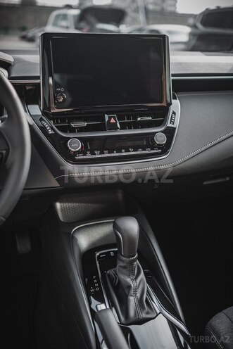 Toyota Corolla-10
