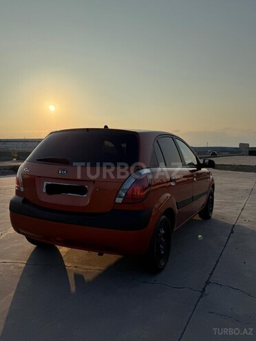 Kia Rio 2005, 225,000 km - 1.4 l - Sumqayıt