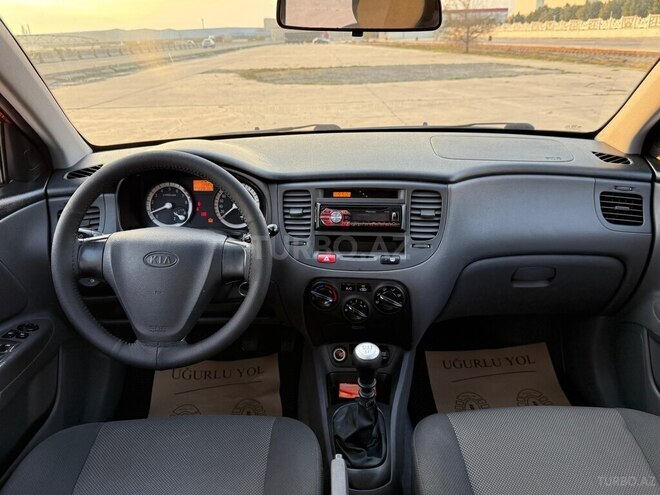 Kia Rio 2005, 225,000 km - 1.4 l - Sumqayıt