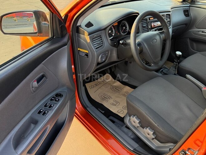 Kia Rio 2005, 225,000 km - 1.4 l - Sumqayıt