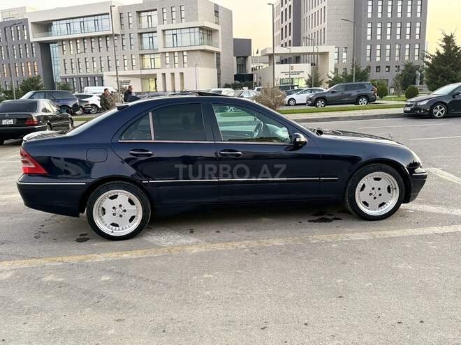 Mercedes C 240 2000, 239,449 km - 2.6 л - Bakı