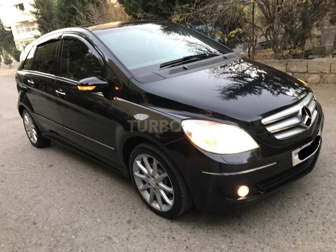 Mercedes B 170 2008, 176,000 km - 1.7 l - Sumqayıt