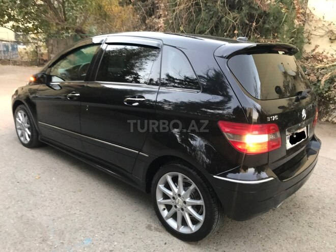 Mercedes B 170 2008, 176,000 km - 1.7 l - Sumqayıt