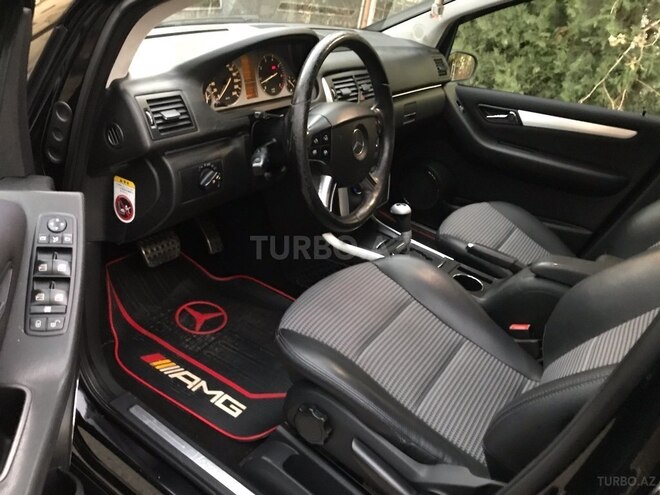 Mercedes B 170 2008, 176,000 km - 1.7 l - Sumqayıt