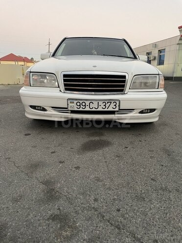 Mercedes C 230 2000, 267,935 km - 2.3 л - Bakı