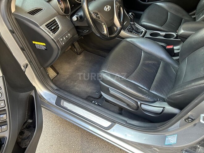 Hyundai Avante 2014, 163,000 km - 1.6 l - Bakı