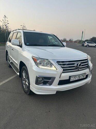Lexus LX 570 2009, 105,447 km - 5.7 l - Salyan