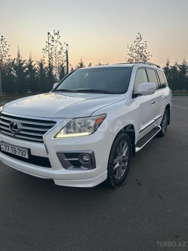 Lexus LX 570 2009, 105,447 km - 5.7 l - Salyan