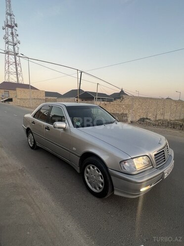 Mercedes C 180 1999, 294,000 km - 1.8 л - Gəncə