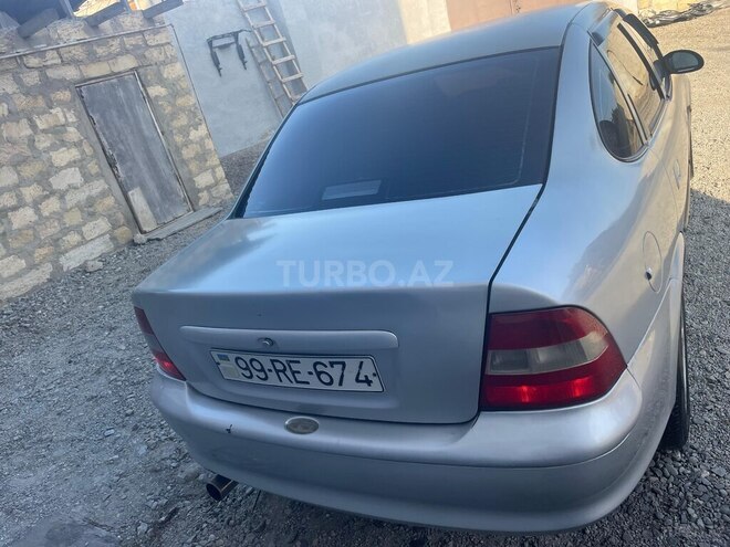 Opel Vectra 1998, 194,200 km - 1.8 l - Füzuli