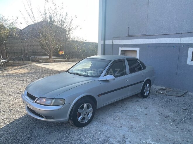 Opel Vectra 1998, 194,200 km - 1.8 l - Füzuli