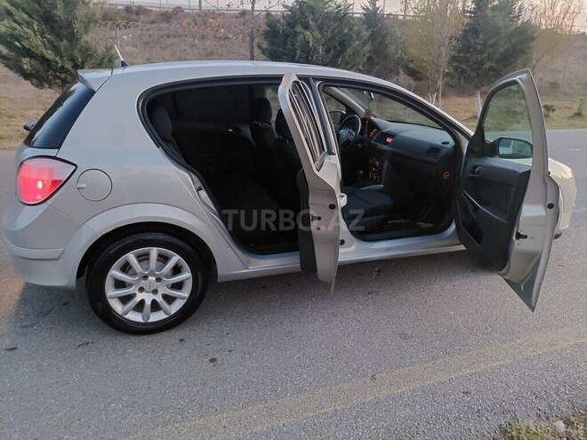 Opel Astra 2006, 178,236 km - 1.4 l - Bakı