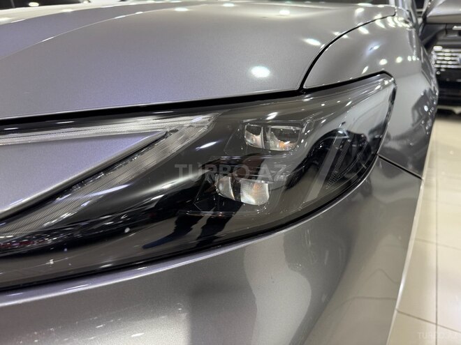 Toyota Camry-3