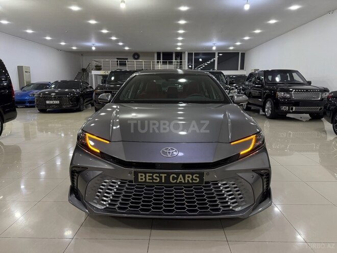 Toyota Camry-15