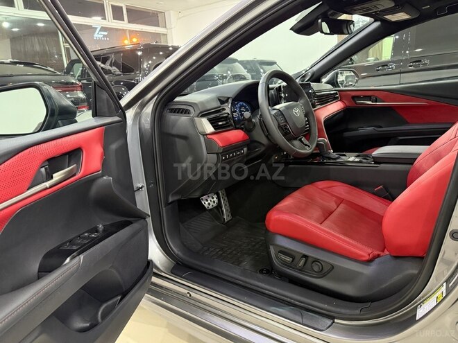 Toyota Camry-21